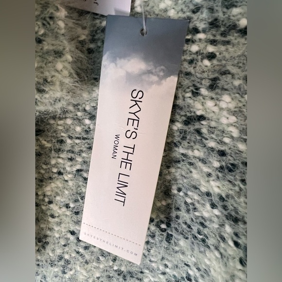 B11.15 NWT Skye’s the Limit Speckled Popcorn Sweater (Plus Size) 1X - Picture 8 of 10